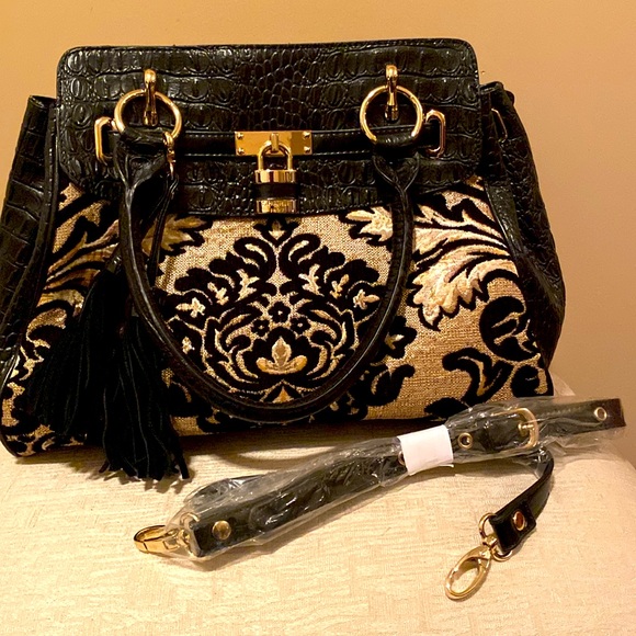 Handbag - Picture 3 of 6